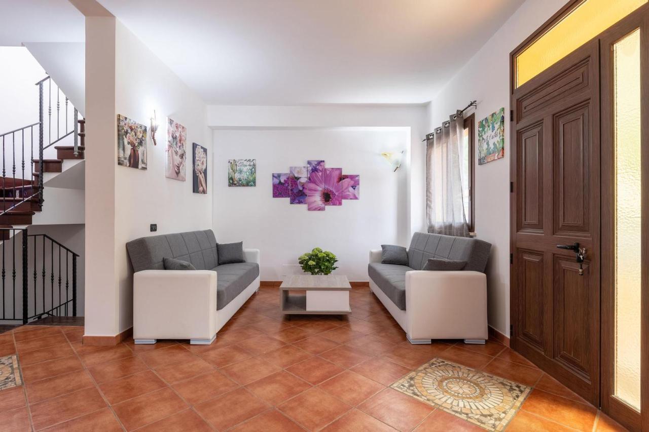 Alelida Villa Con Piscina 씨니시 외부 사진