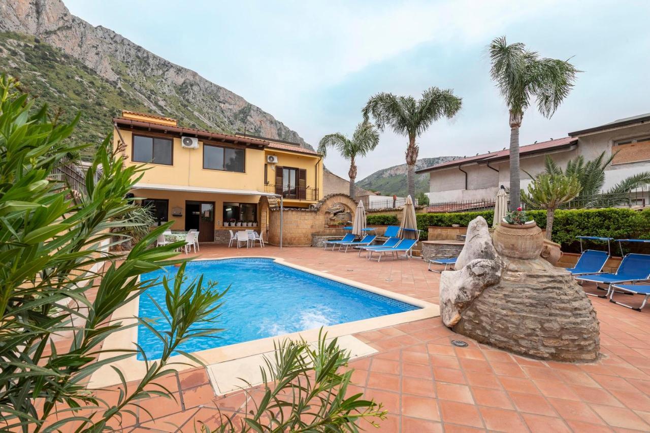 Alelida Villa Con Piscina 씨니시 외부 사진